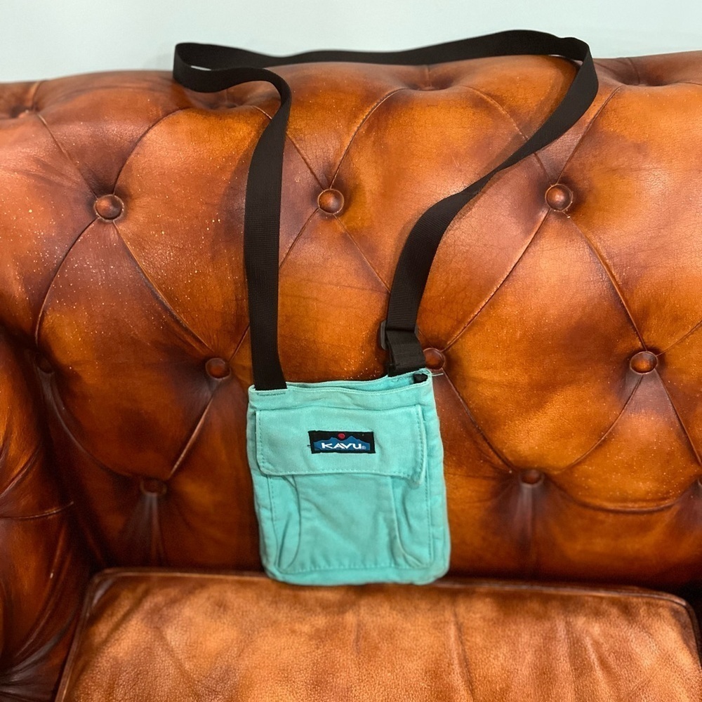 KAVU cellphone/passport carrier in used condition